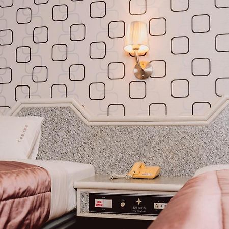 Tong Hsin Hotel Pingtung Zewnętrze zdjęcie