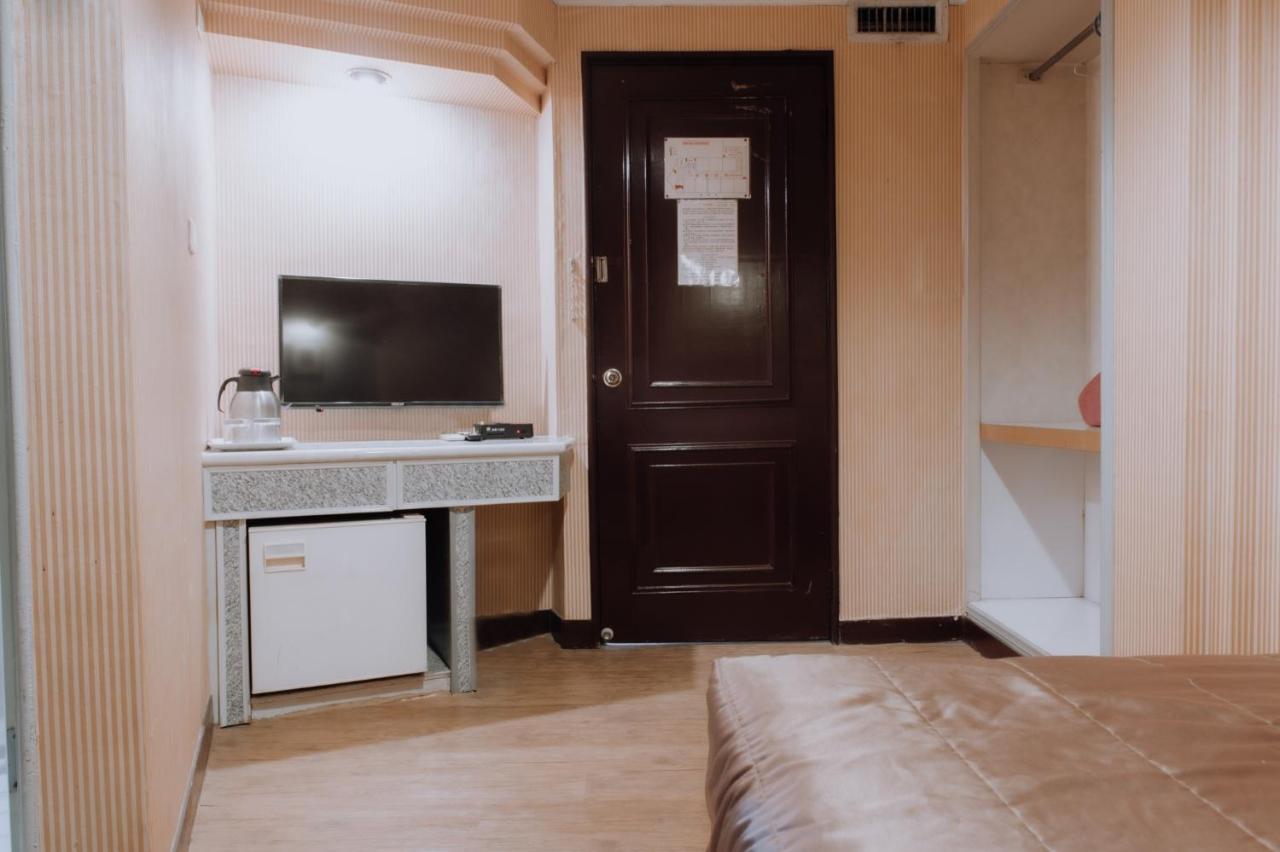 Tong Hsin Hotel Pingtung Zewnętrze zdjęcie