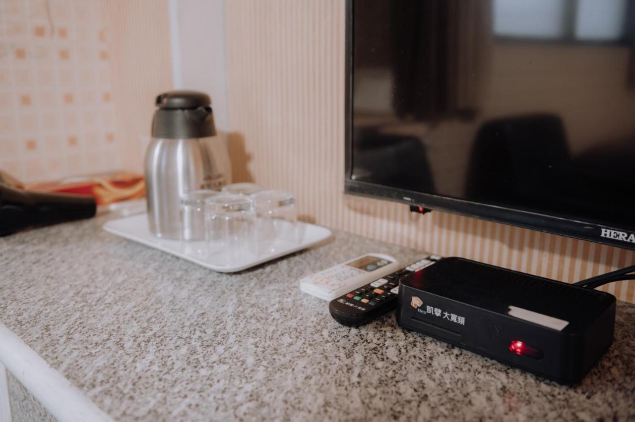 Tong Hsin Hotel Pingtung Zewnętrze zdjęcie